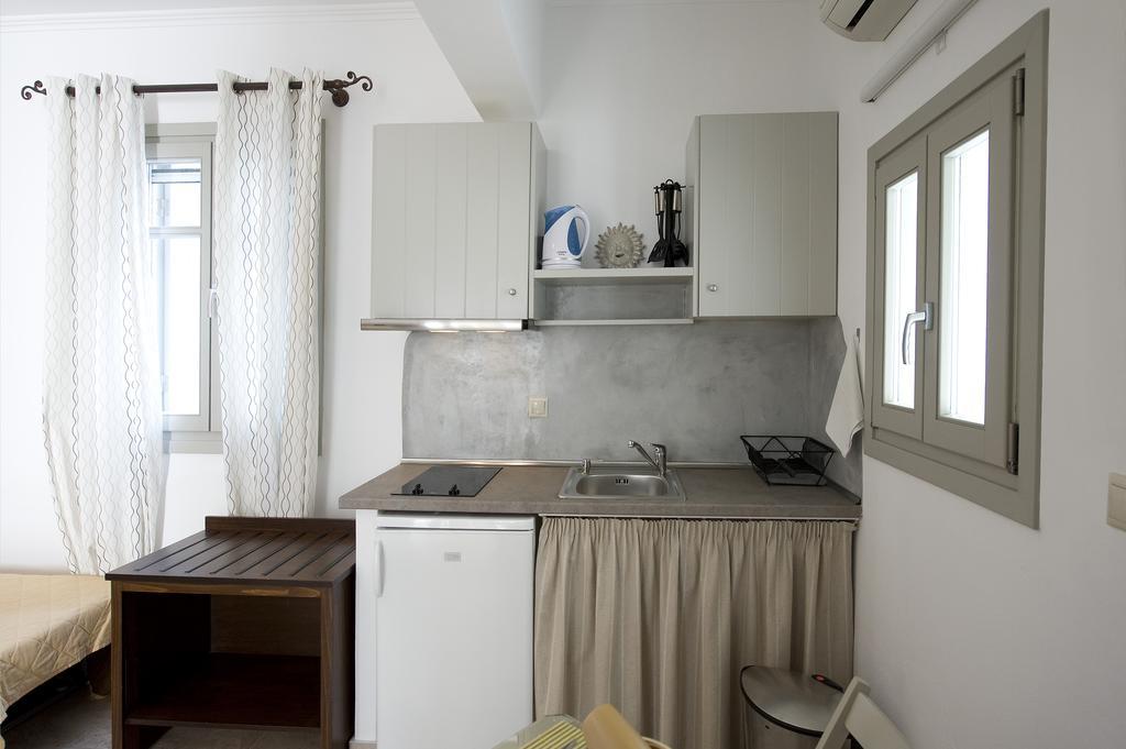 Ostria Studios Adamantas  ภายนอก รูปภาพ