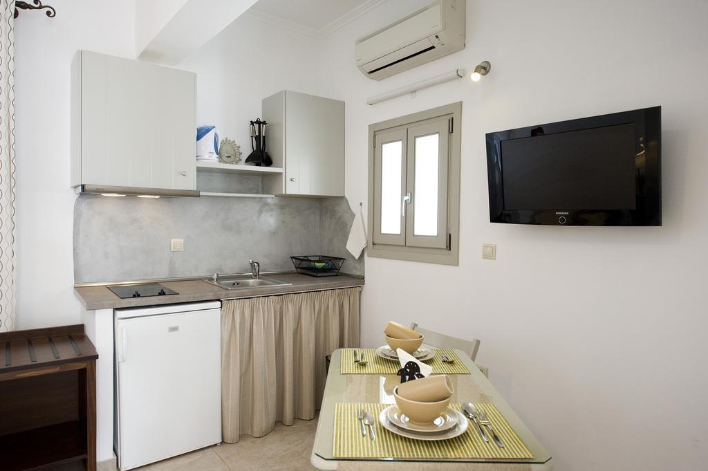Ostria Studios Adamantas  ภายนอก รูปภาพ